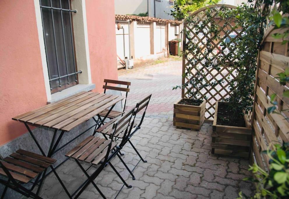 Casa Macrino Apartment Alba ภายนอก รูปภาพ
